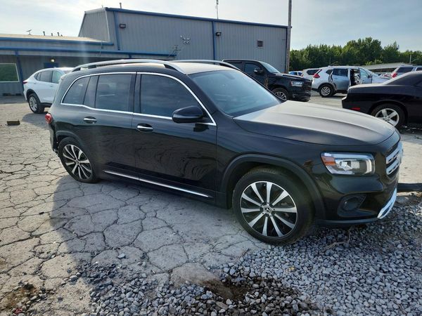 2022 MERCEDES-BENZ GLB GLB250