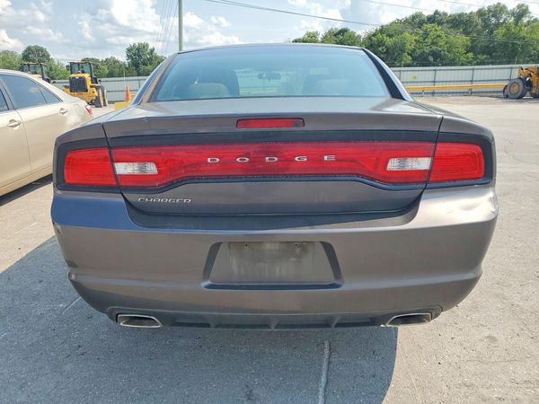 2013 DODGE CHARGER SE