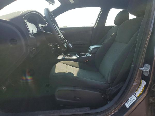 2013 DODGE CHARGER SE