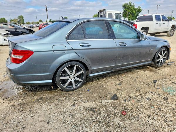 2012 MERCEDES-BENZ C C250