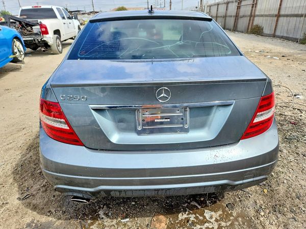 2012 MERCEDES-BENZ C C250