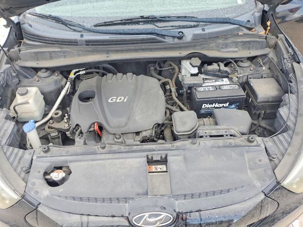 2015 HYUNDAI TUCSON GLS (Middle)