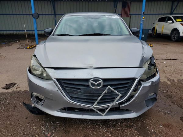 2015 MAZDA 3 SV/Base