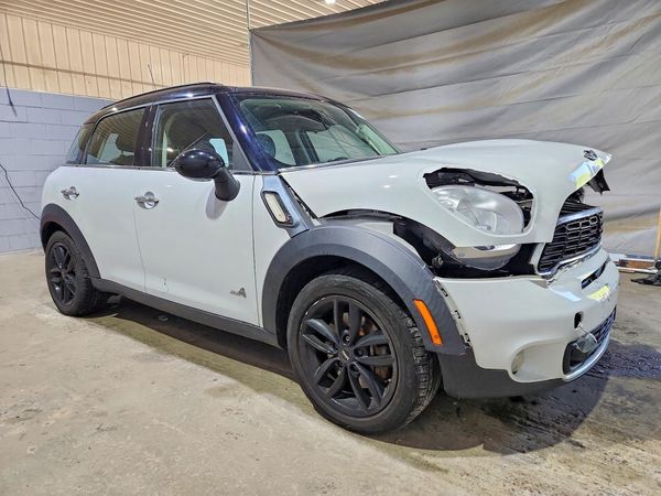 2013 MINI COOPER