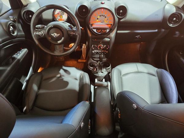 2013 MINI COOPER