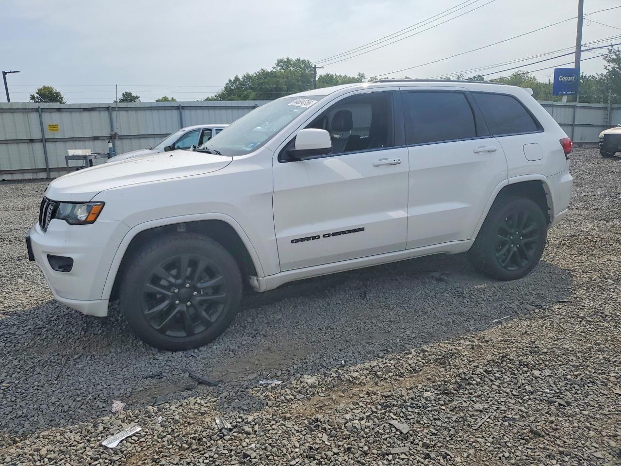 2020 JEEP GRAND CHEROKEE Laredo