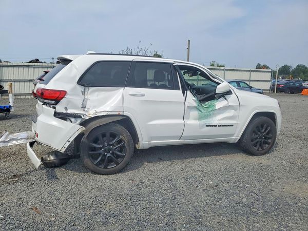 2020 JEEP GRAND CHEROKEE Laredo