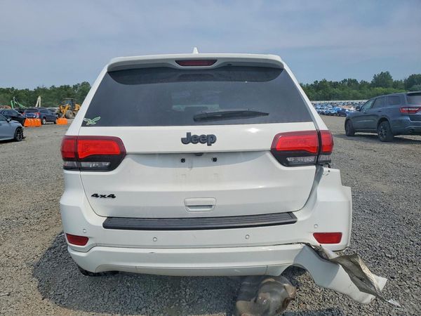 2020 JEEP GRAND CHEROKEE Laredo