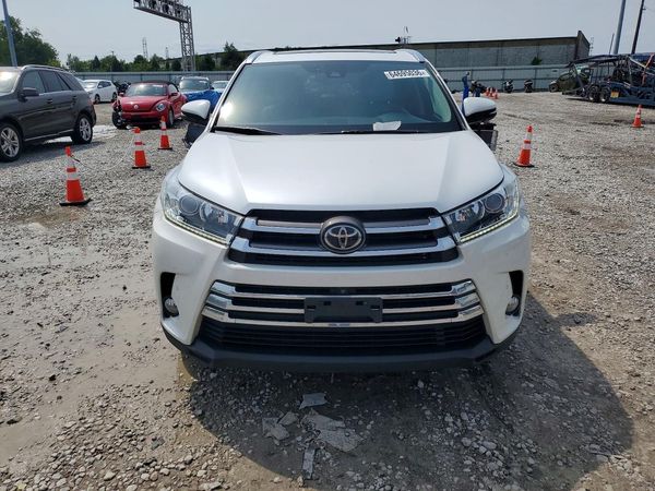 2018 TOYOTA HIGHLANDER Ltd/Ltd Platinum
