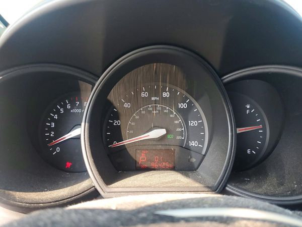 2013 KIA RIO EX / SX