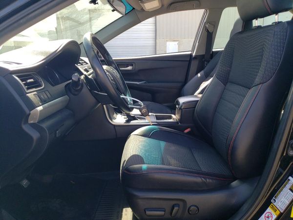 2015 TOYOTA CAMRY