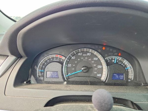 2014 TOYOTA CAMRY