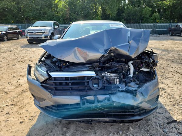 2019 VOLKSWAGEN JETTA S, SE, R-Line