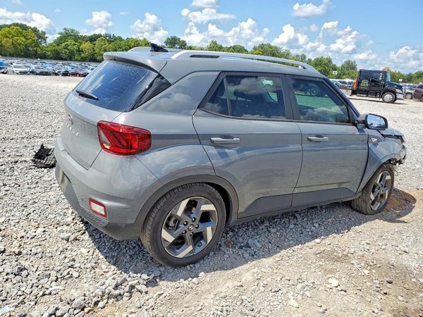 2021 HYUNDAI VENUE SEL & Denim