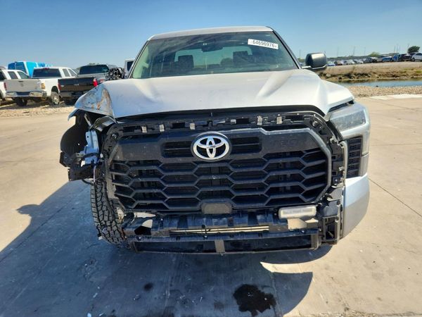 2022 TOYOTA TUNDRA