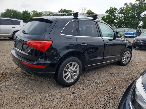 2012 AUDI Q5 Premium Plus