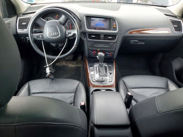 2012 AUDI Q5 Premium Plus