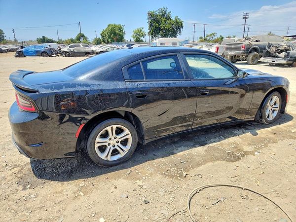 2018 DODGE CHARGER SXT
