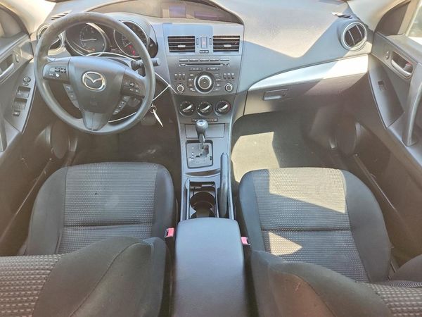 2013 MAZDA 3 Sport/GX