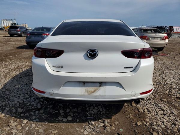 2019 MAZDA 3