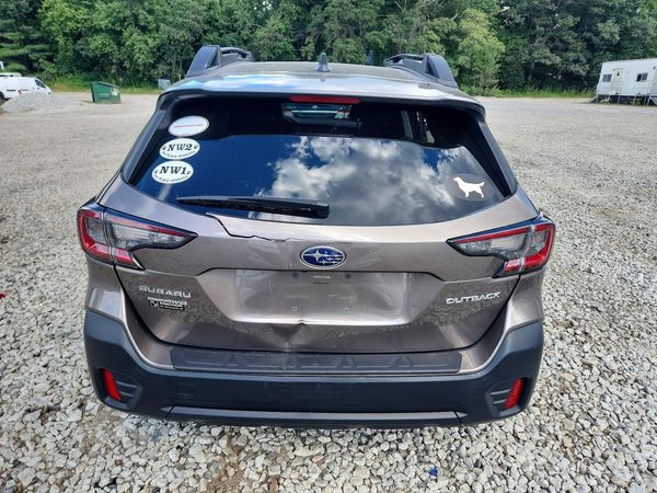 2022 SUBARU OUTBACK