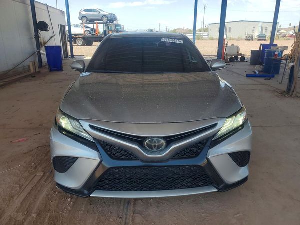 2020 TOYOTA CAMRY XSE