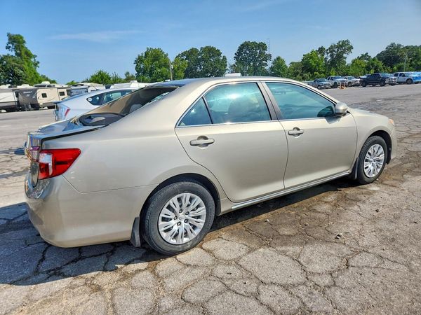 2013 TOYOTA CAMRY