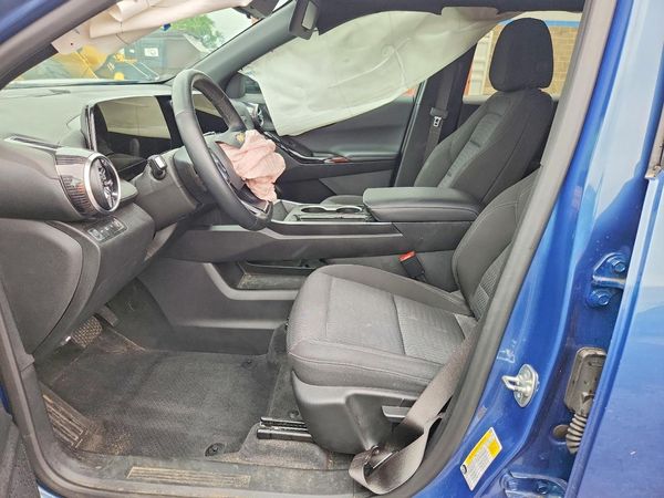 2025 CHEVROLET EQUINOX 1LT — DENT