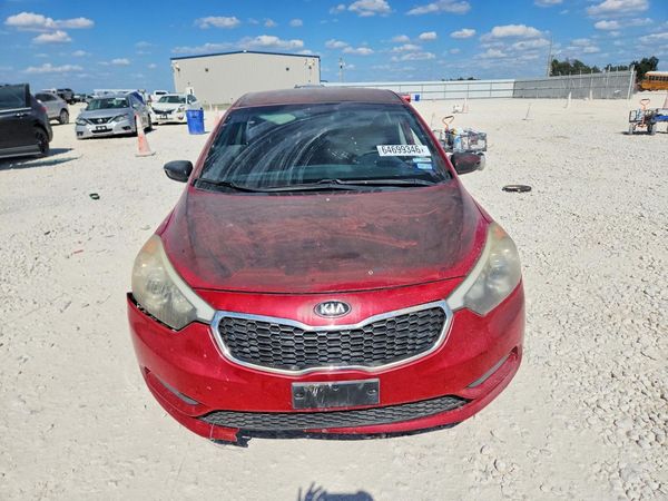 2016 KIA FORTE GL (Middle-Low Grade)