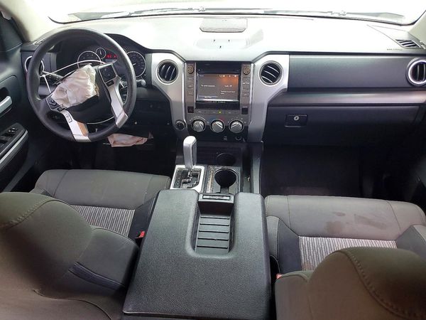 2015 TOYOTA TUNDRA SR5 Grade