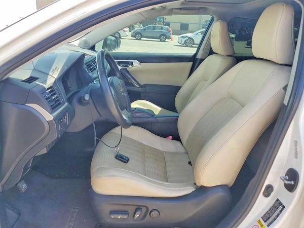 2012 LEXUS CT200H 200h