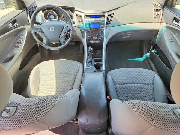 2012 HYUNDAI SONATA Middle-low level