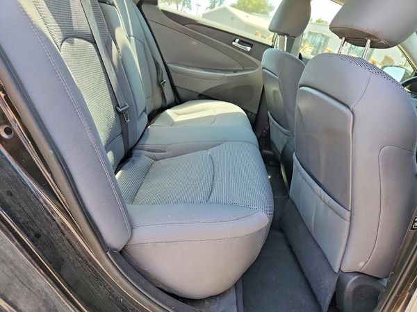 2012 HYUNDAI SONATA Middle-low level