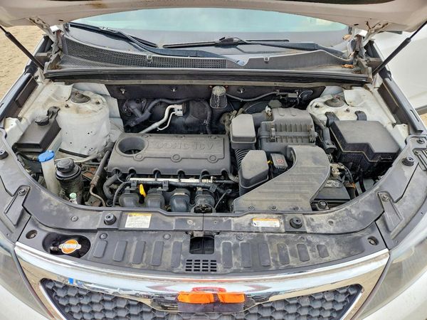 2013 KIA SORENTO Base / LX