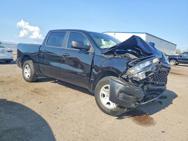 2025 RAM 1500 Tradesman — Passenger 3/4