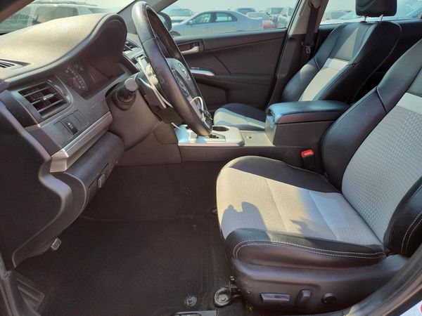 2013 TOYOTA CAMRY