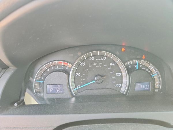2013 TOYOTA CAMRY