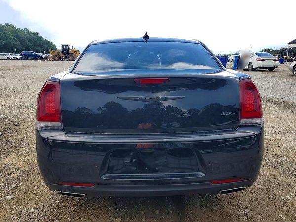 2023 CHRYSLER 300 Touring L
