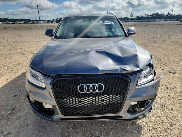 2017 AUDI Q5 quattro Premium