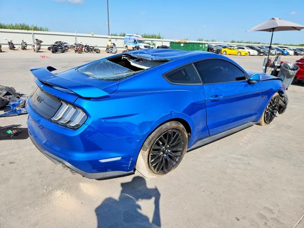 2020 FORD MUSTANG