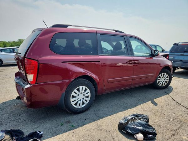 2014 KIA SEDONA