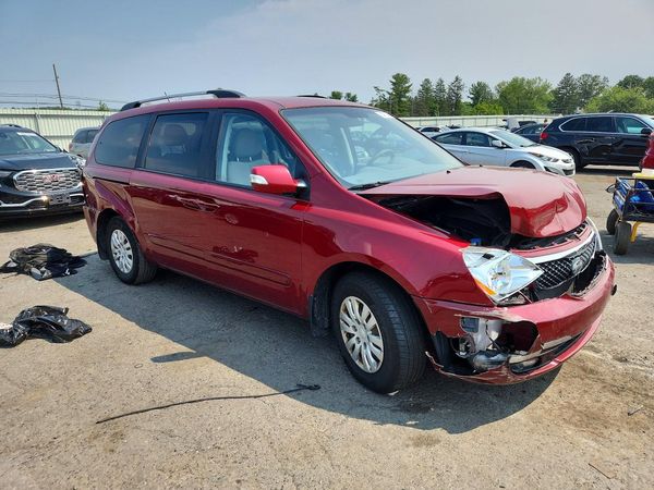 2014 KIA SEDONA