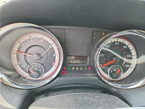 2015 DODGE GRAND CARAVAN SE