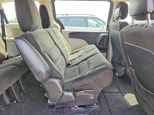 2015 DODGE GRAND CARAVAN SE