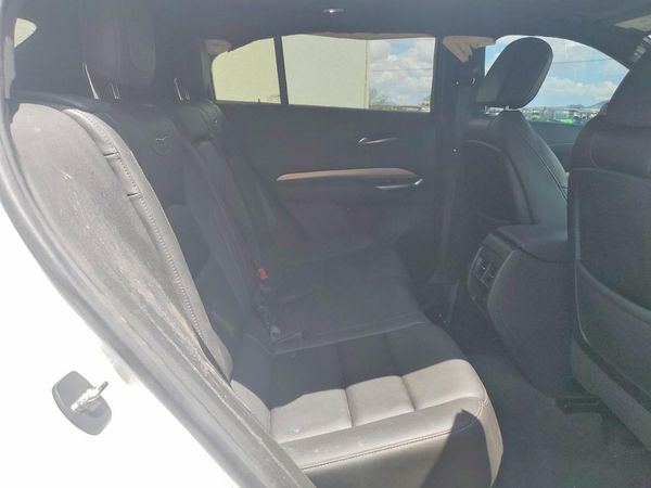 2022 CADILLAC XT4 Premium Luxury