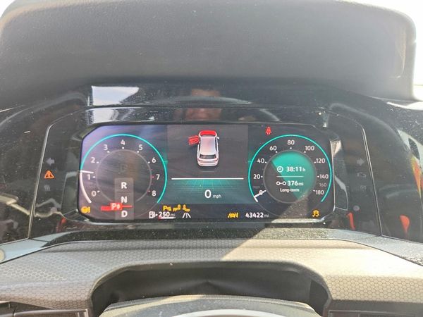 2024 VOLKSWAGEN GTI