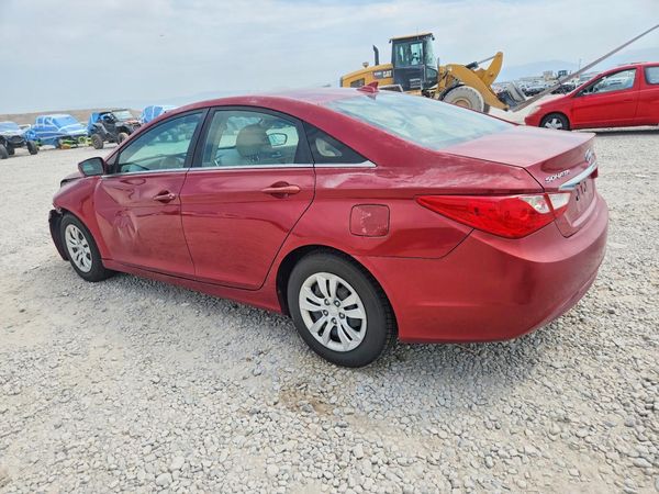 2012 HYUNDAI SONATA Middle-low level