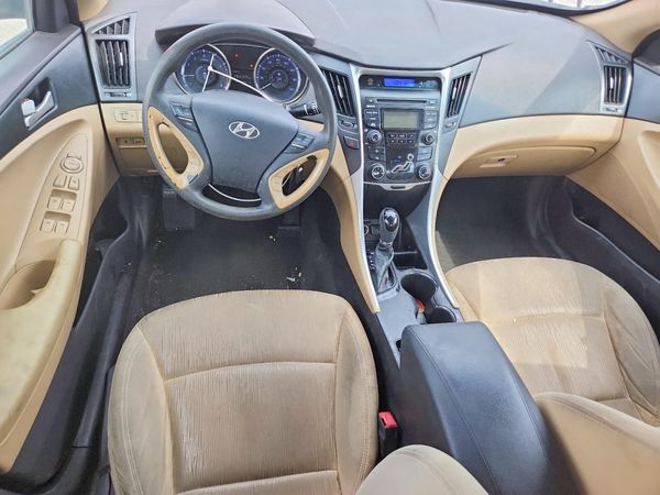 2012 HYUNDAI SONATA Middle-low level