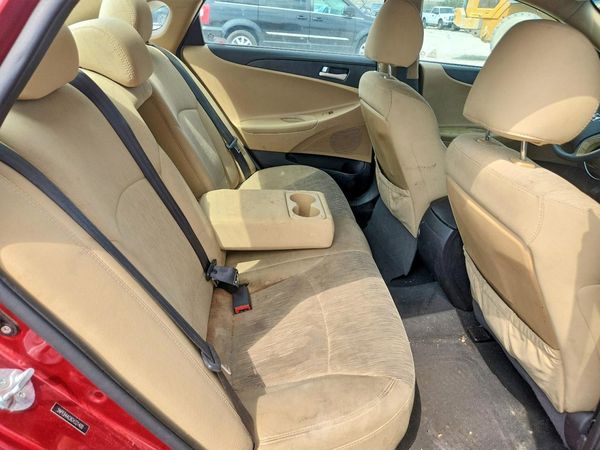 2012 HYUNDAI SONATA Middle-low level
