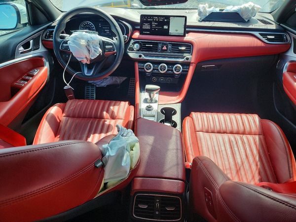 2023 GENESIS G70